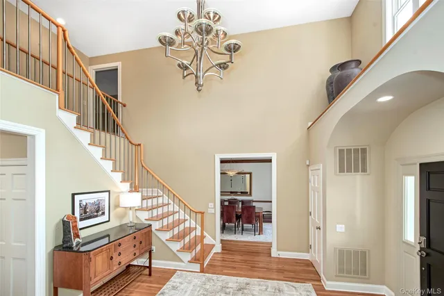 $2,599,000 | 17 Byram Meadows Road, Armonk, NY 10504