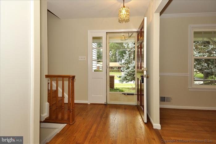 2203 Musgrove Road Silver Spring, MD 20904 - Photo 2 of 30 Interior (General)