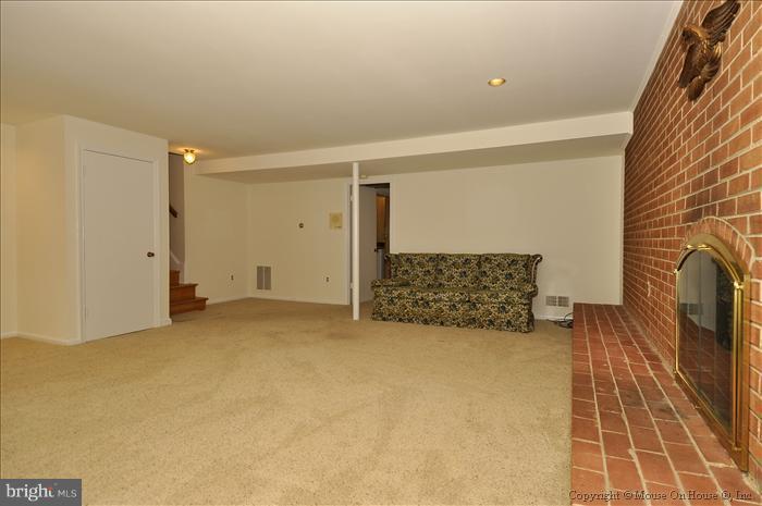 2203 Musgrove Road Silver Spring, MD 20904 - Photo 22 of 30 Family Room