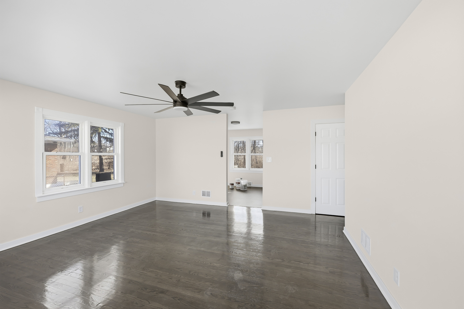 330 West Hickory Street Chicago Heights, IL 60411 - Photo 5 of 22