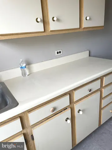 $990 | 1211 Elbridge Street, Philadelphia, PA 19111