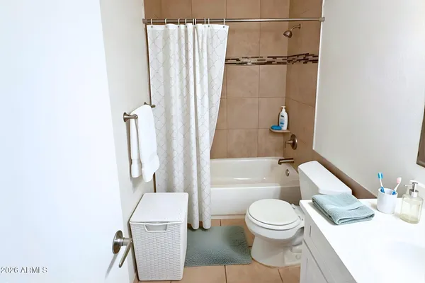 $1,350 | 713 West 1st Avenue, Unit 201, Mesa, AZ 85210