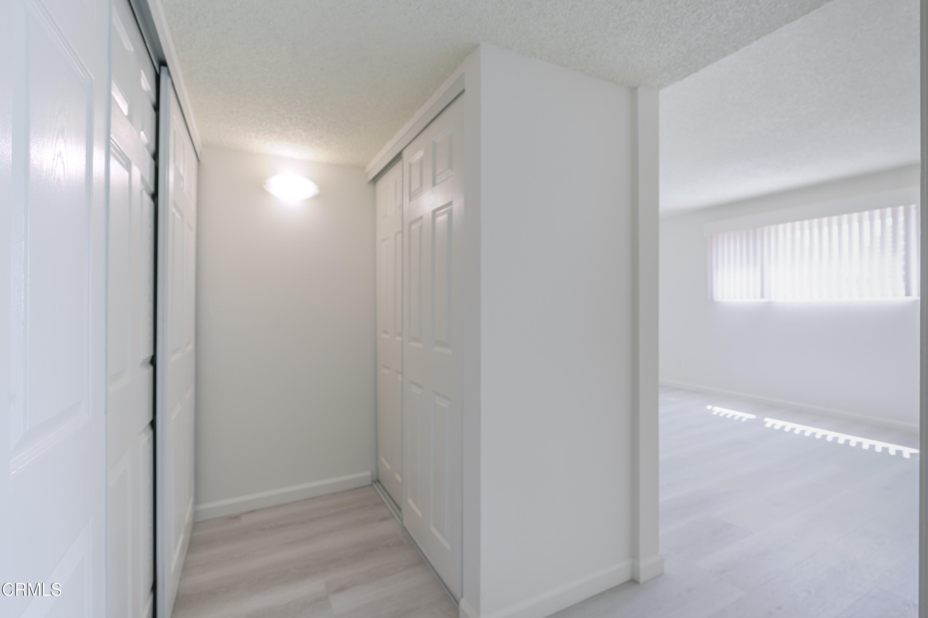 500 Jackson Place, Unit 313 Glendale, CA 91206 - Photo 6 of 19 a view of an entryway