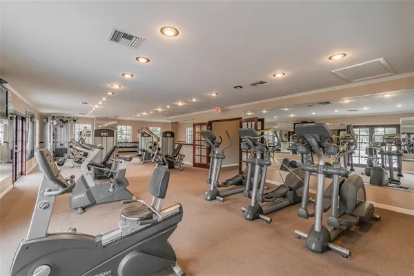 $2,250 | 10375 Carrollwood Lane, Unit 332, Tampa, FL 33618