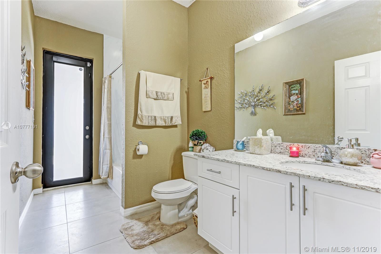 13480 Southwest 276th Street Homestead, FL 33032 - Photo 10 of 15