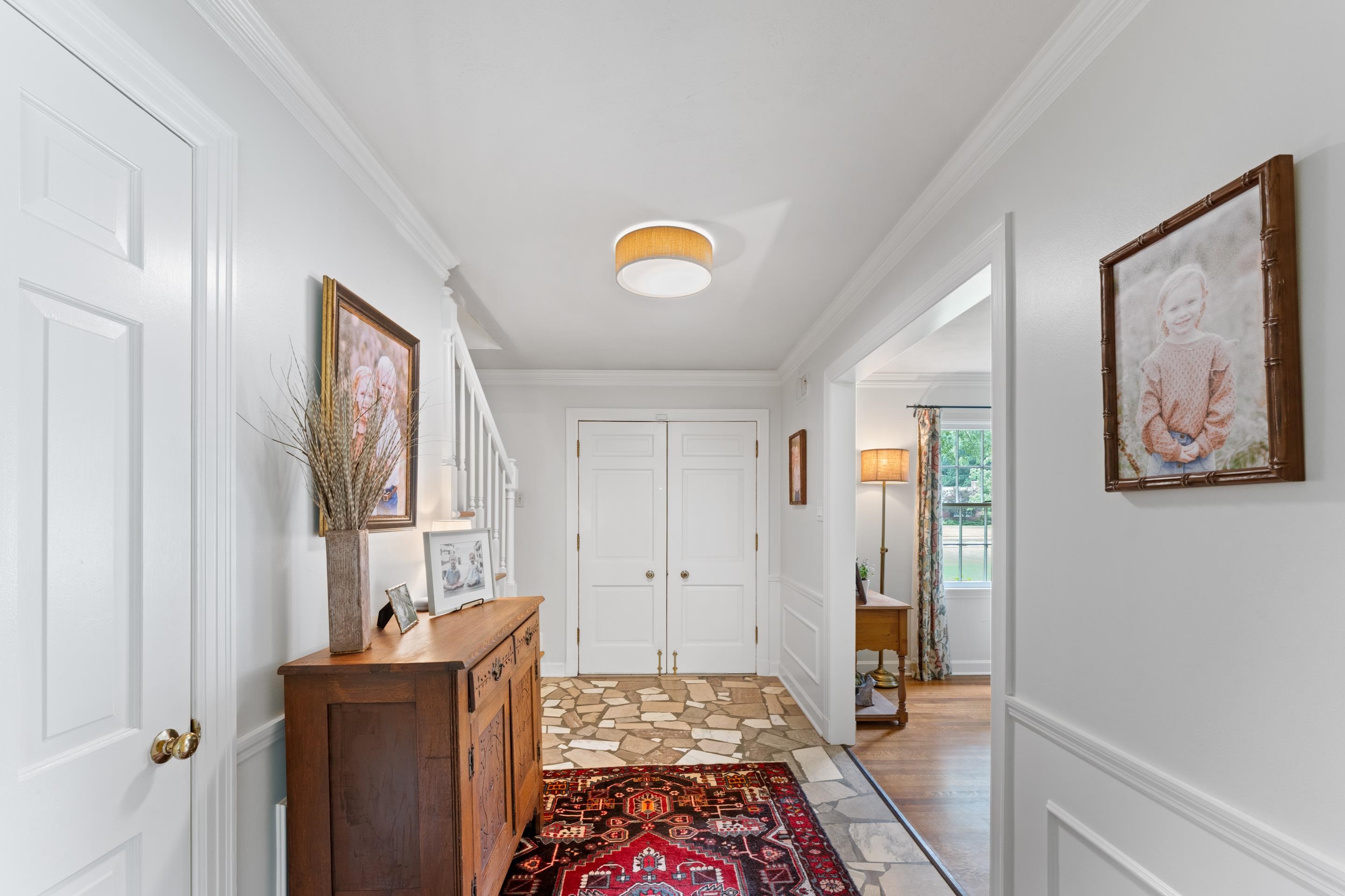 1226 Fair Meadow Road Memphis, TN 38117 - Photo 6 of 40 Guest will be impressed as soon as they enter the foyer.