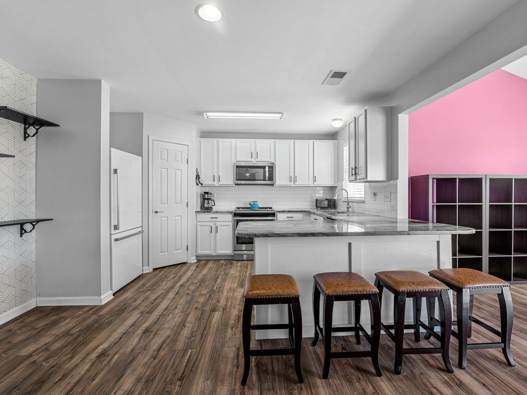 404 Sweeny Court Boiling Springs, SC 29316 - Photo 11 of 34