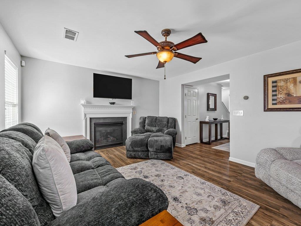 404 Sweeny Court Boiling Springs, SC 29316 - Photo 10 of 34