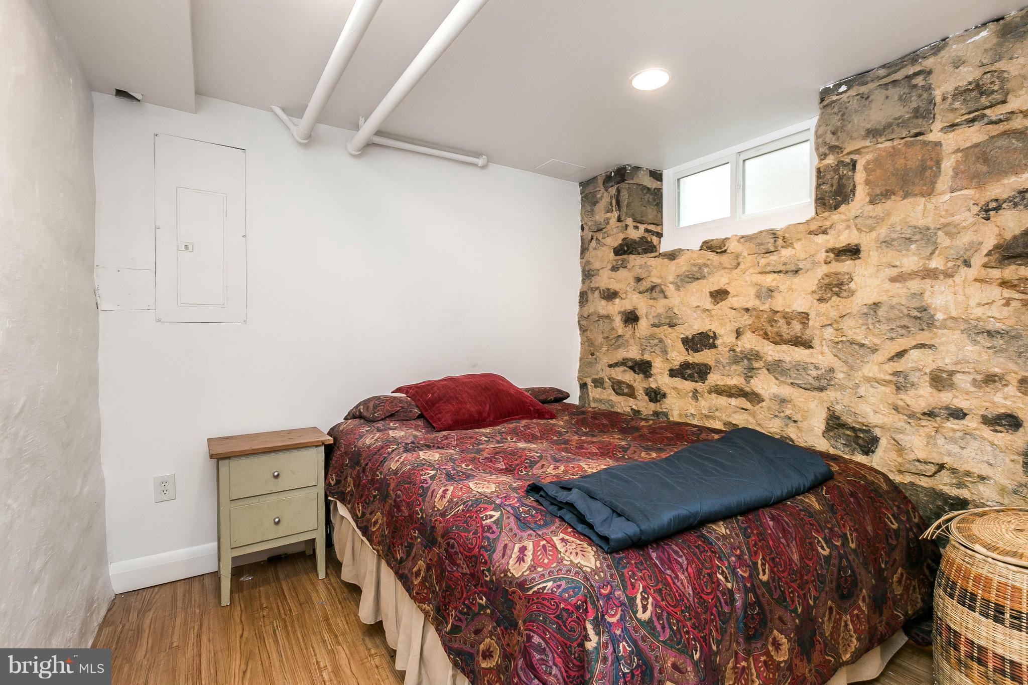 2414 Brambleton Road Baltimore, MD 21209 - Photo 26 of 30 Bedroom
