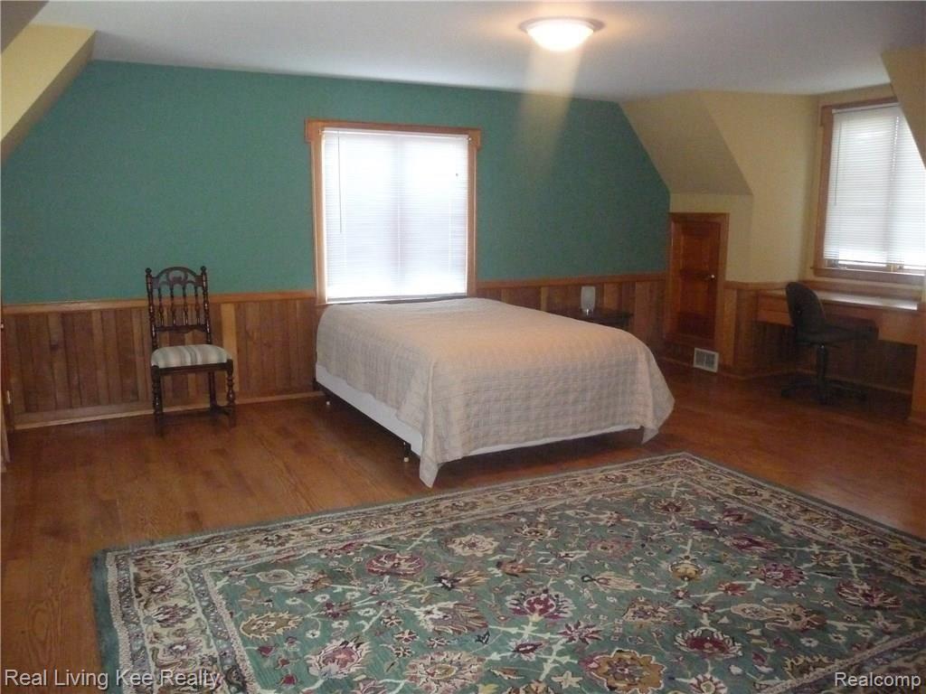 7207 28 Mile Road Washington, MI 48094 - Photo 11 of 35 Master bedroom with plenty of space