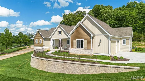 $999,000 | 477 Parkview Lane, Eureka, MO 63025