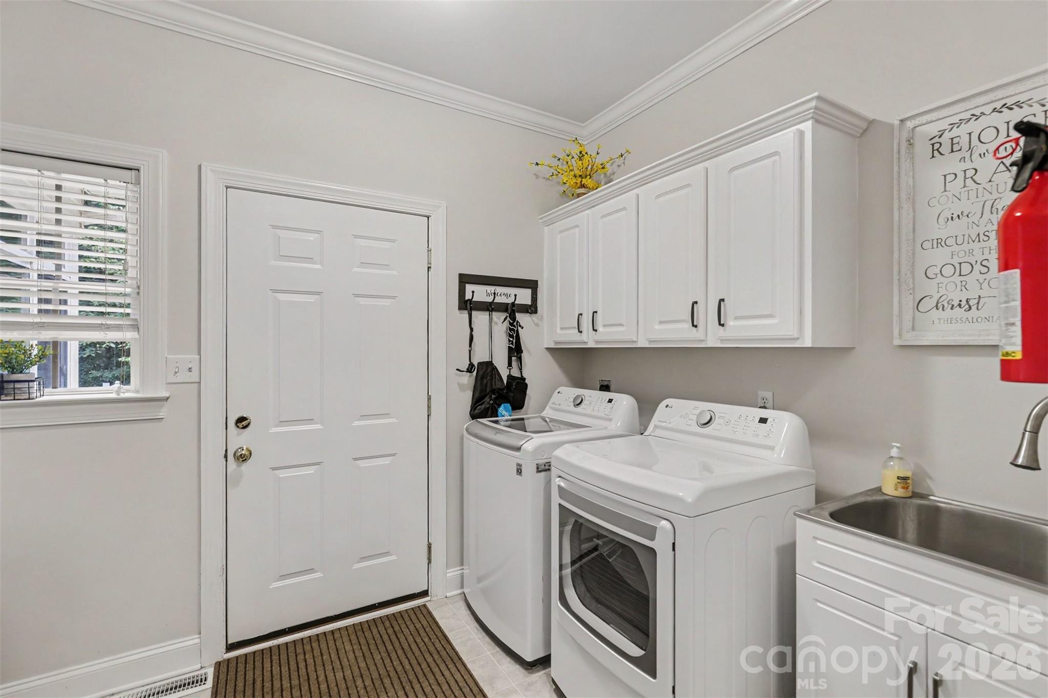 8401 Shelley Mullis Road Fort Mill, SC 29707 - Photo 31 of 40