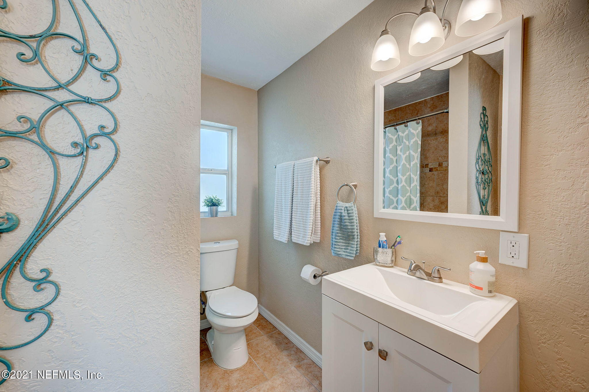 3652 Freeman Road Jacksonville, FL 32207 - Photo 7 of 18 Wash Up!