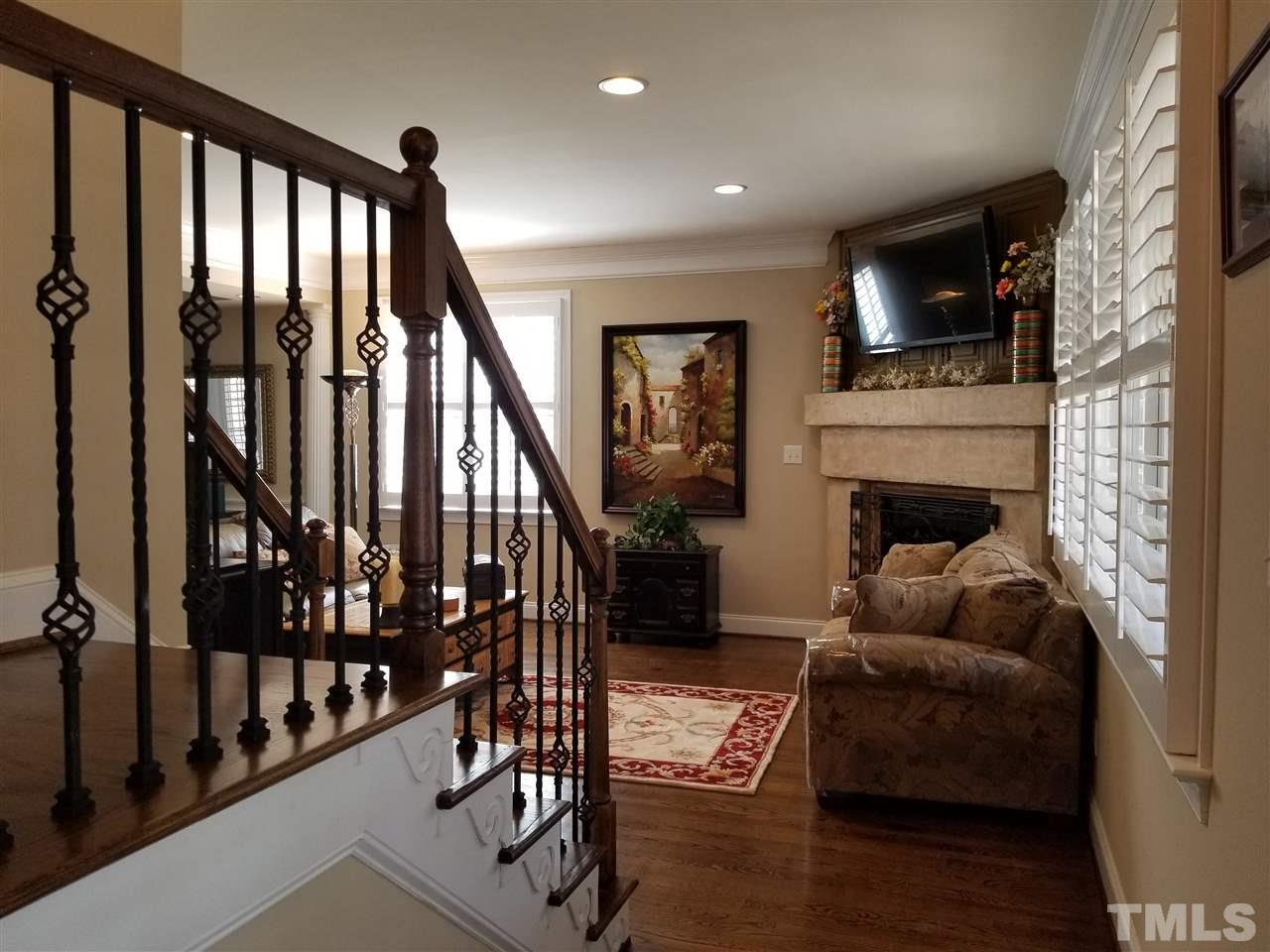 1212 Anna Brook Lane Raleigh, NC 27614 - Photo 5 of 25 Gallery Image 5