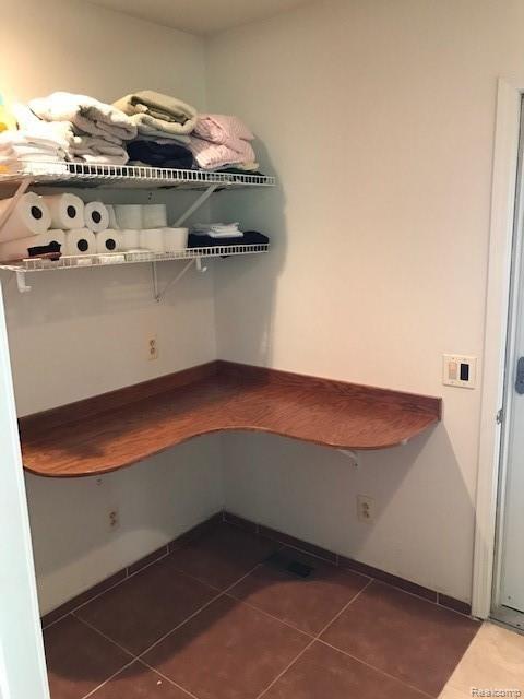 7176 North Lapeer Road Fostoria, MI 48435 - Photo 19 of 35 IMG_3387.jpg