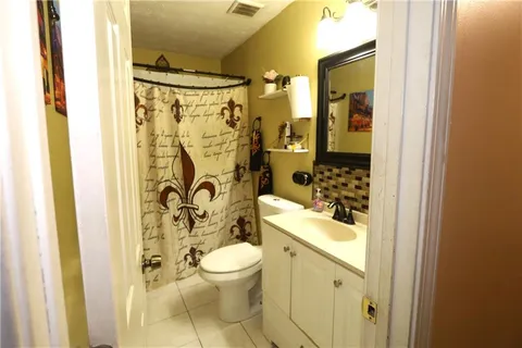 $210,000 | 9396 Forest Knoll Drive, Jonesboro, GA 30238
