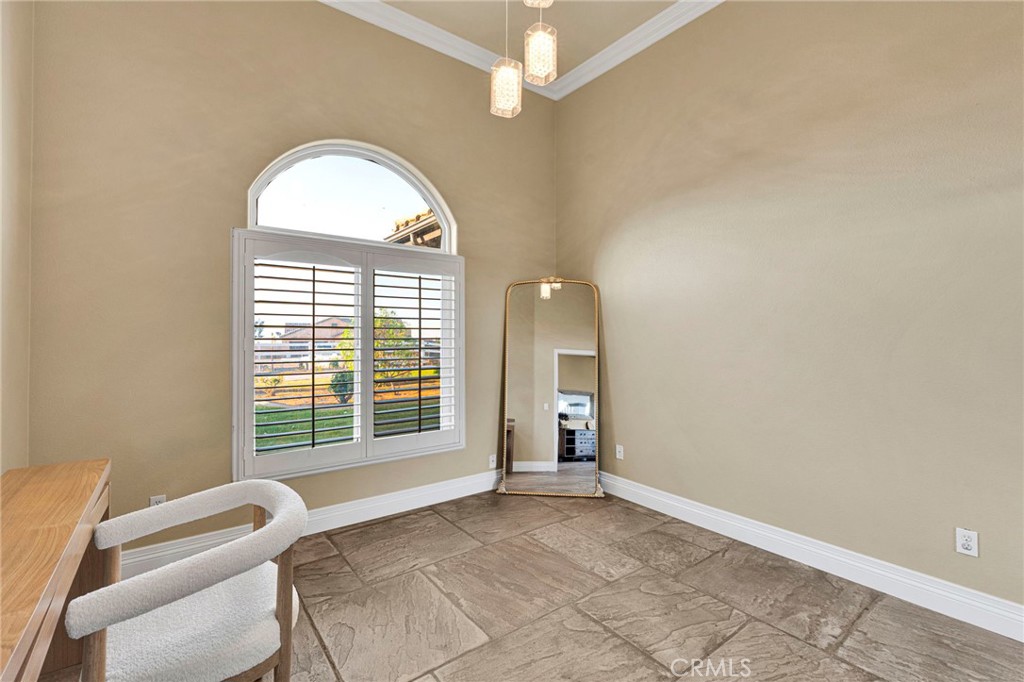 7381 Cygnet Road Phelan, CA 92371 - Photo 12 of 70