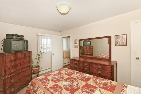 $329,000 | 10 Ivy Street, Unit 10A, Farmingdale, NY 11735