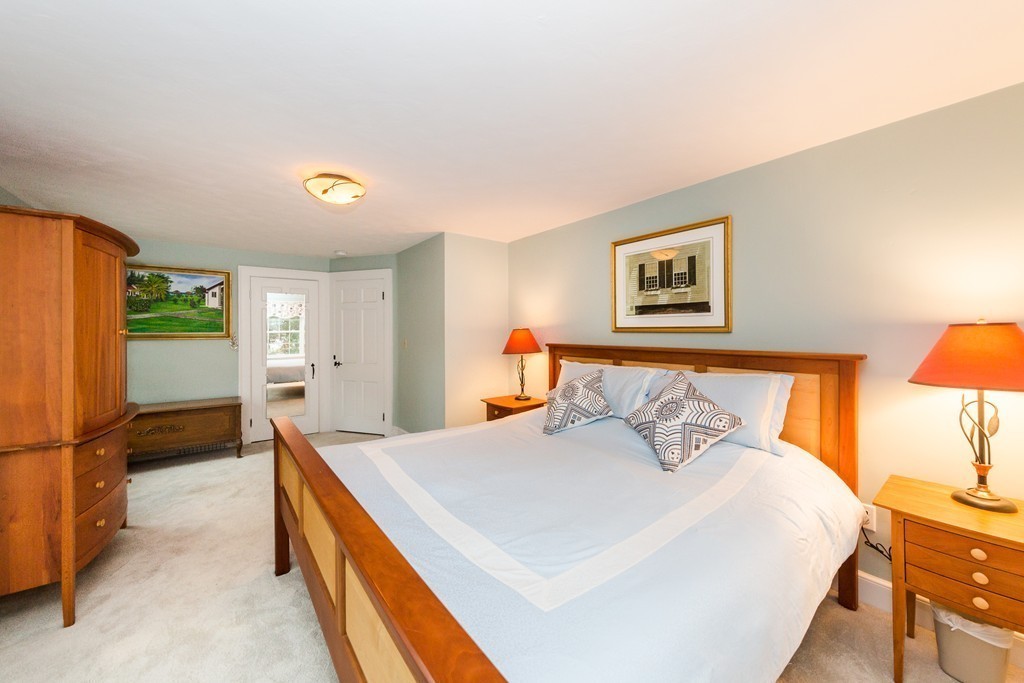 87 Richfield Road Arlington, MA 02474 - Photo 10 of 20 Gallery Image 10