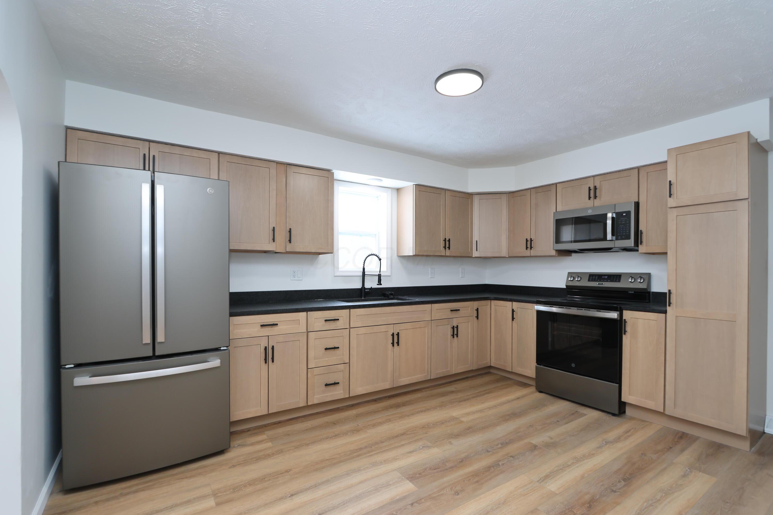 3493 Ganges-Five Points Road Mansfield, OH 44903 - Photo 6 of 38 2A5A6879