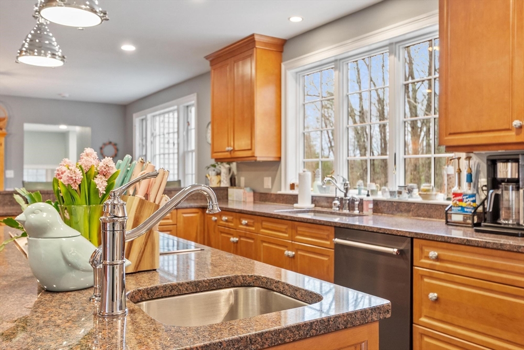 39 Main Street Princeton, MA 01541 - Photo 9 of 40