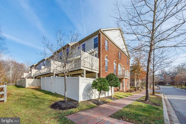 $574,000 | 2429 Newmoor Way, Upper Marlboro, MD 20774