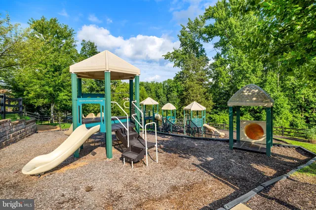 $574,000 | 2429 Newmoor Way, Upper Marlboro, MD 20774