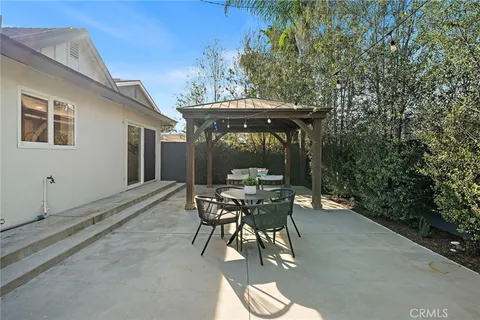 $1,899,000 | 9441 Iolani Circle, Huntington Beach, CA 92646