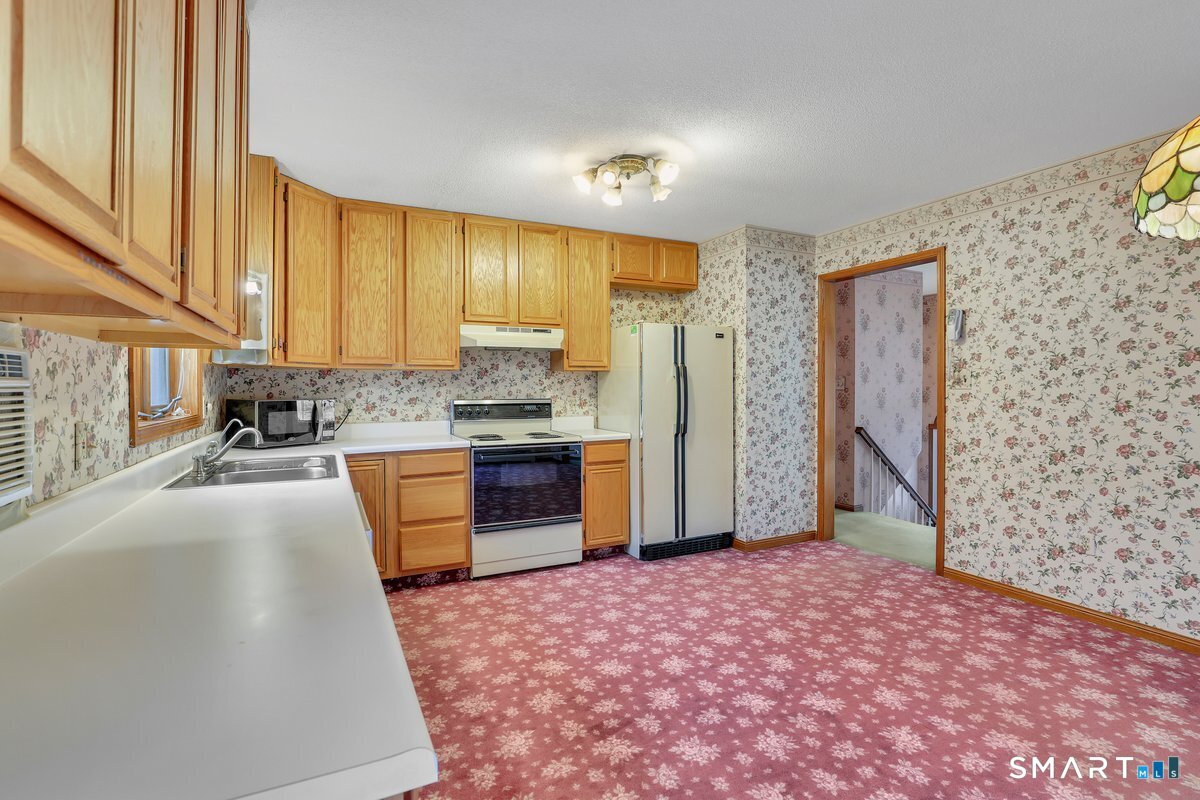 314 Timber Ridge Road Middletown, CT 06457 - Photo 12 of 29