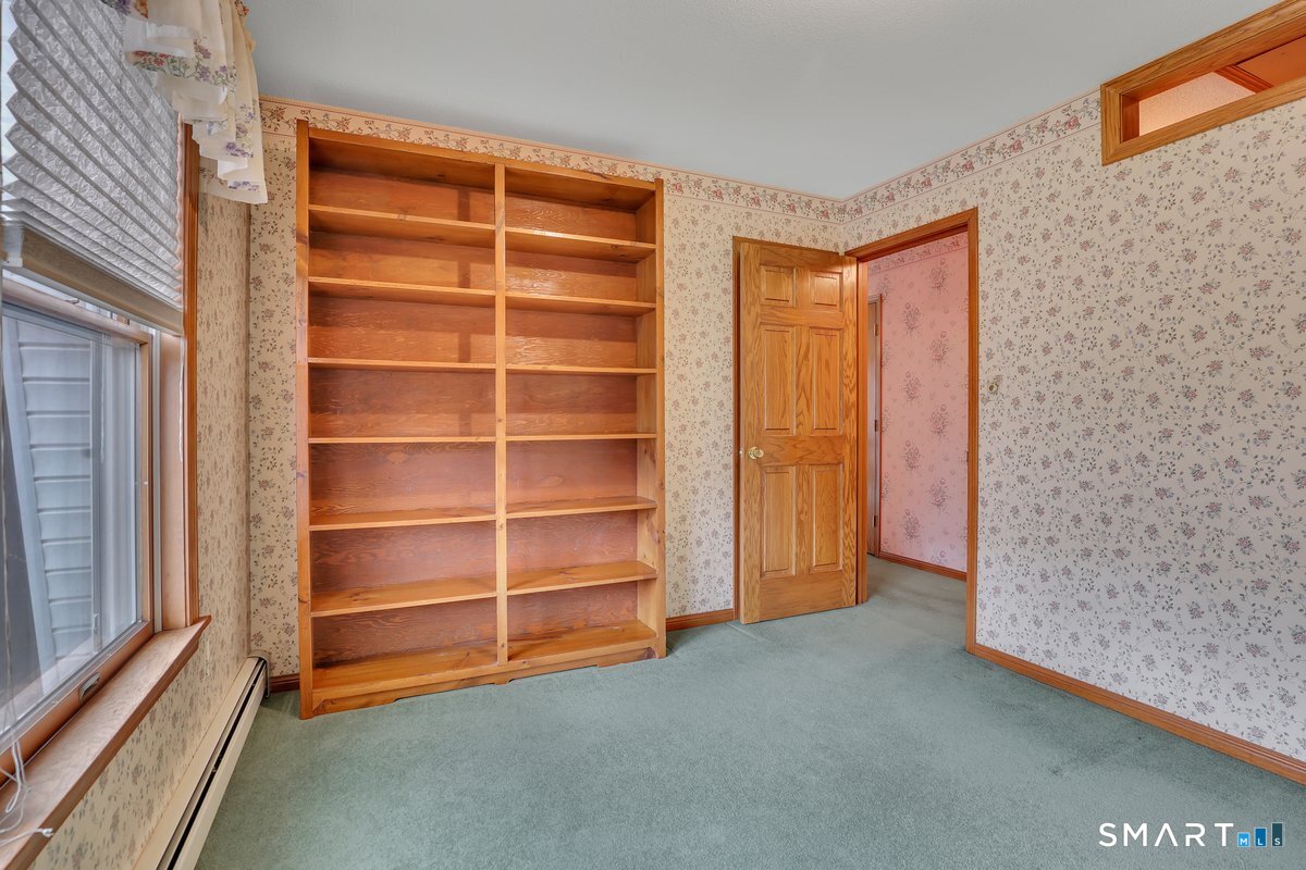 314 Timber Ridge Road Middletown, CT 06457 - Photo 14 of 29