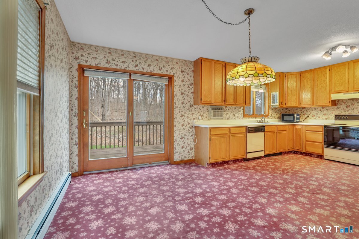 314 Timber Ridge Road Middletown, CT 06457 - Photo 10 of 29