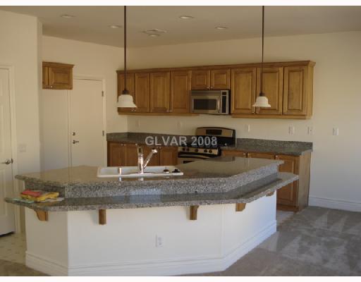 168 Short Ruff Way Las Vegas, NV 89148 - Photo 3 of 7 Kitchen.