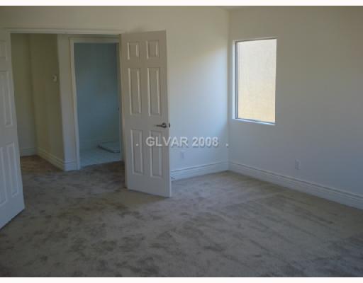 168 Short Ruff Way Las Vegas, NV 89148 - Photo 4 of 7 Master Bedroom.