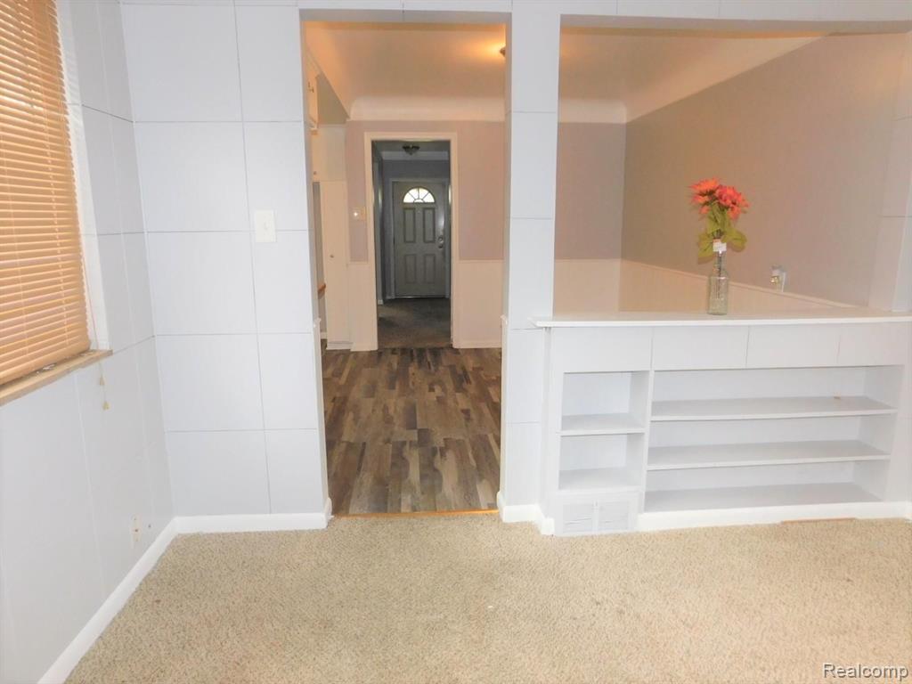21080 Cyman Avenue Warren, MI 48091 - Photo 12 of 21