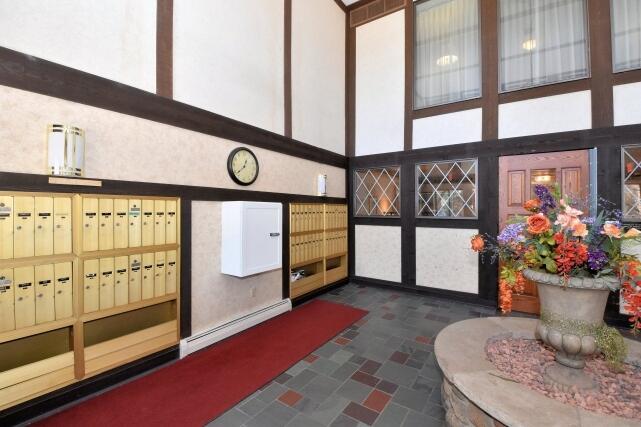 5253 North Lovers Lane Road, Unit 324 Milwaukee, WI 53225 - Photo 18 of 24 Interior