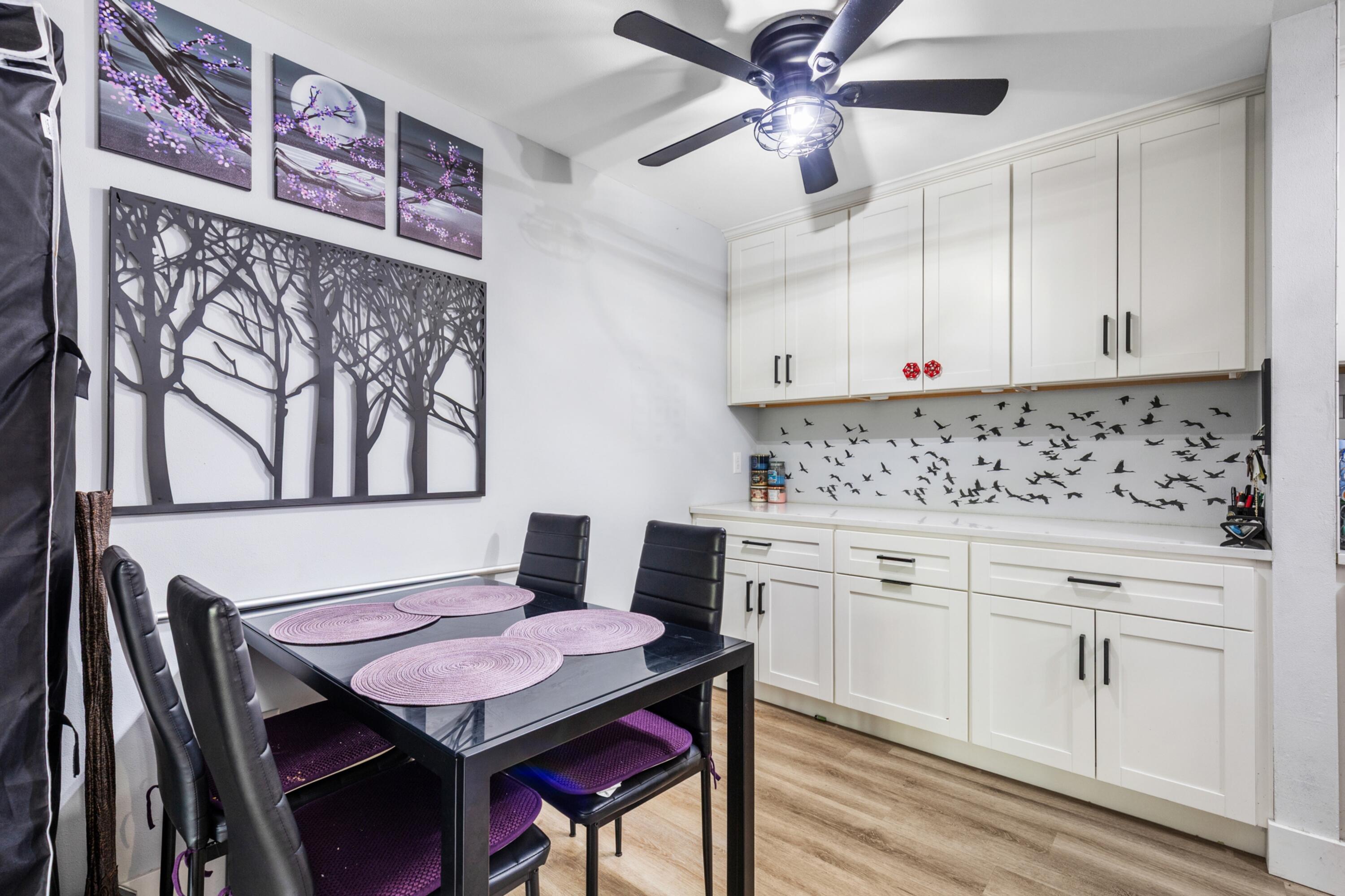 5253 North Lovers Lane Road, Unit 324 Milwaukee, WI 53225 - Photo 5 of 24 Dining Area