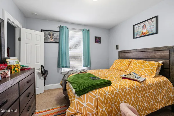 $349,900 | 3220 Balltown Road, Schenectady, NY 12304