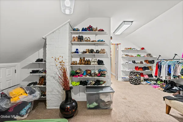 $349,900 | 3220 Balltown Road, Schenectady, NY 12304