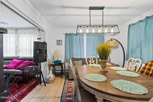 $349,900 | 3220 Balltown Road, Schenectady, NY 12304