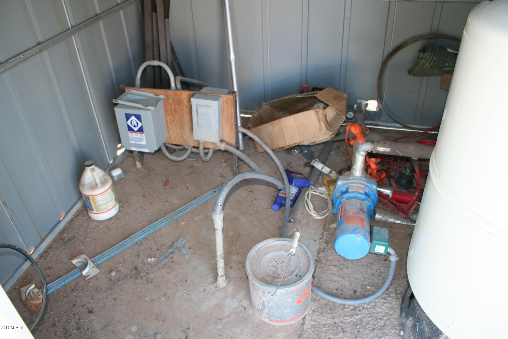 12620 North Hexcel Road Florence, AZ 85132 - Photo 40 of 48 Well electric