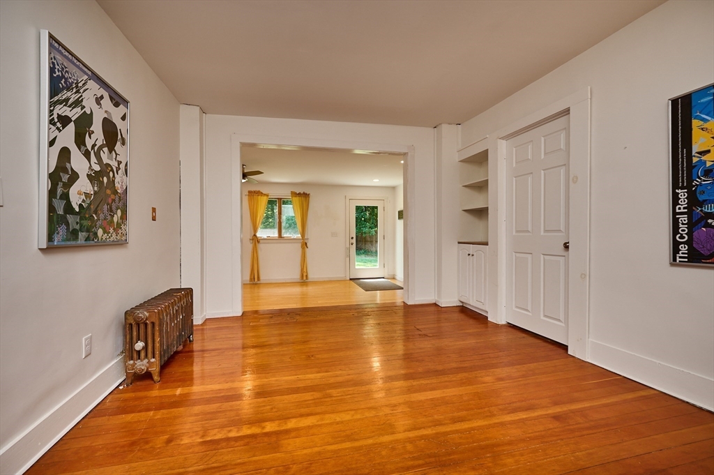 78 Ferry Street Easthampton, MA 01027 - Photo 12 of 35