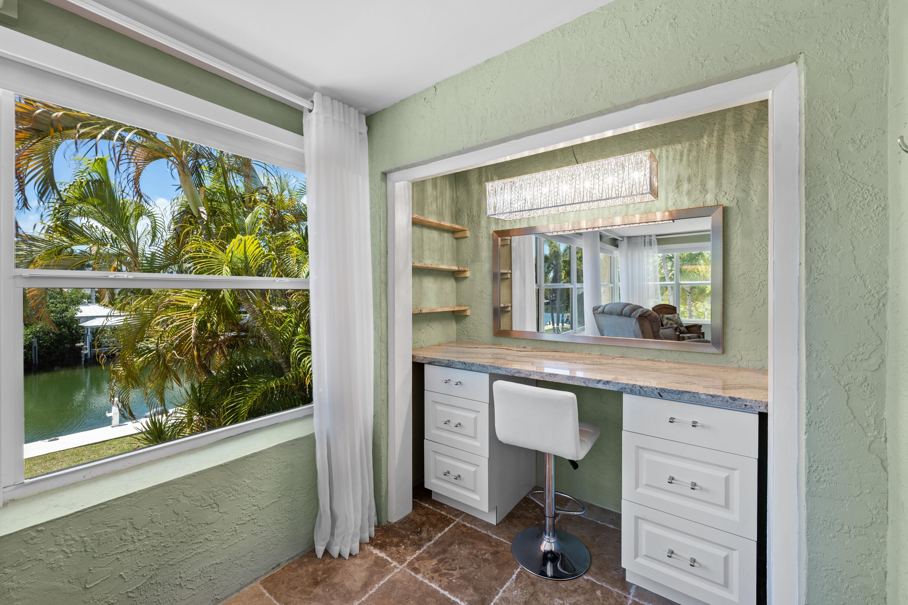 591 Sombrero Beach Road, Unit 1B Marathon, FL 33050 - Photo 17 of 31 Gallery Image 17