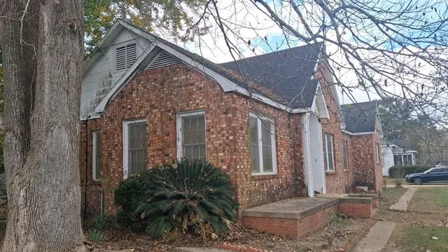 $75,000 | 510 South Lexington Avenue, Bunkie, LA 71322