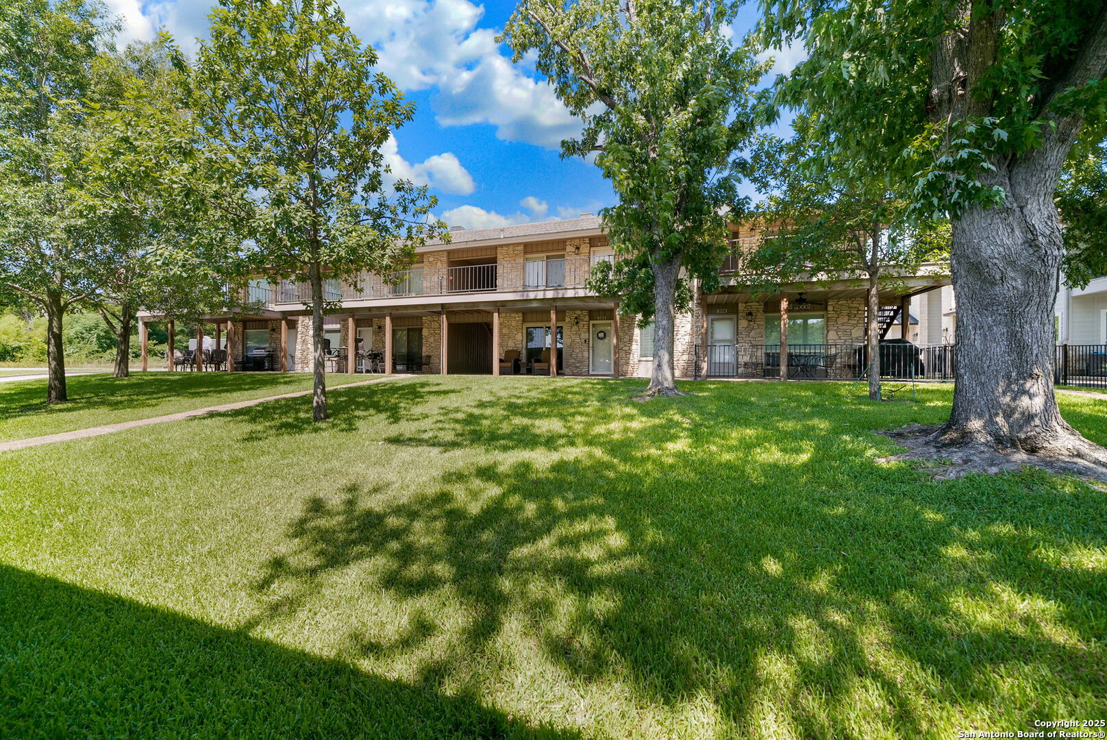 1500 Ranch Road 1431, Unit 103 Kingsland, TX 78639 - Photo 26 of 29