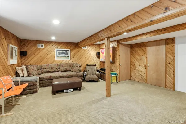 $1,249,000 | 78 Hidden Ridge Drive, Syosset, NY 11791