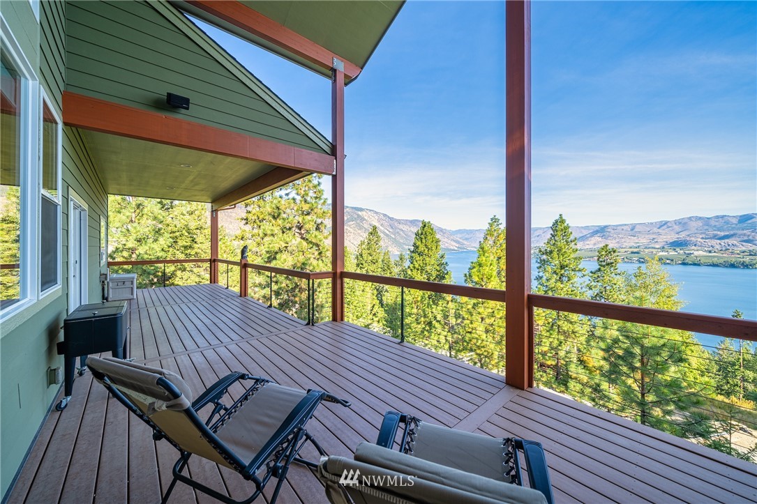 7540 Chelan Ridge Road Chelan, WA 98816 - Photo 4 of 31 Gallery Image 4