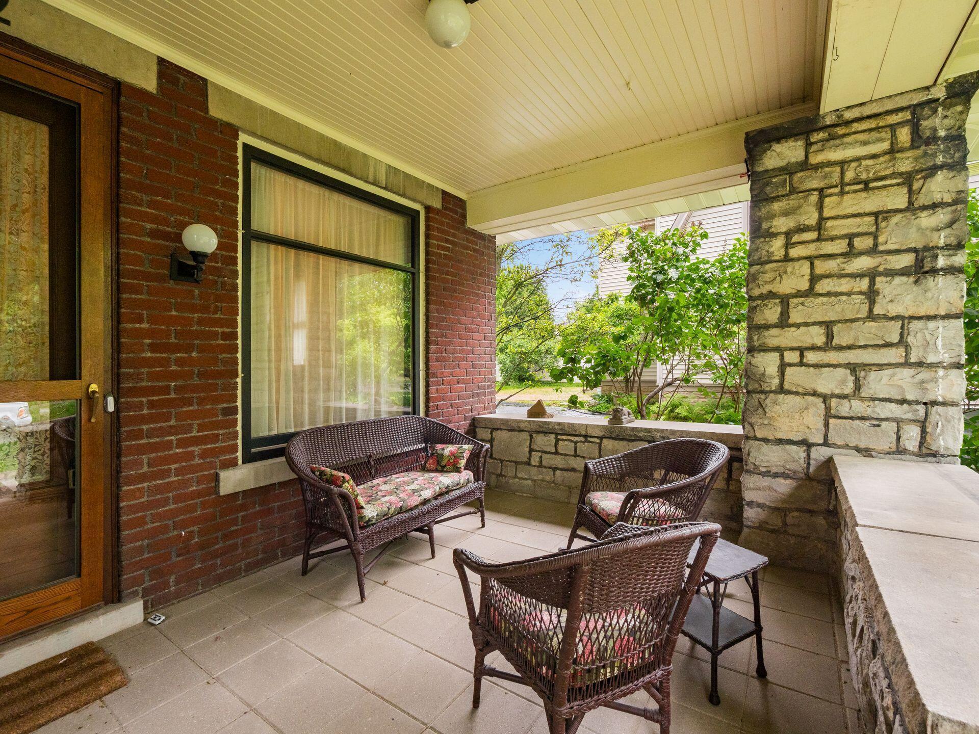 112 Arden Road Columbus, OH 43214 - Photo 4 of 49 008_ Rd Columbus OH 43214 USA