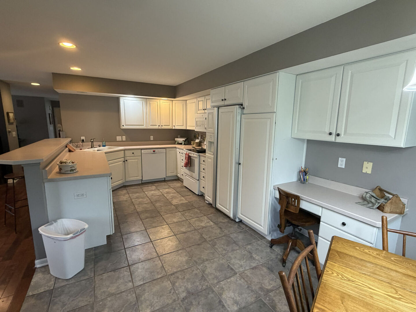 10349 Branch Road Rochelle, IL 61068 - Photo 3 of 33