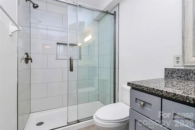 $1,895 | 430 Queens Road, Unit 711, Charlotte, NC 28204