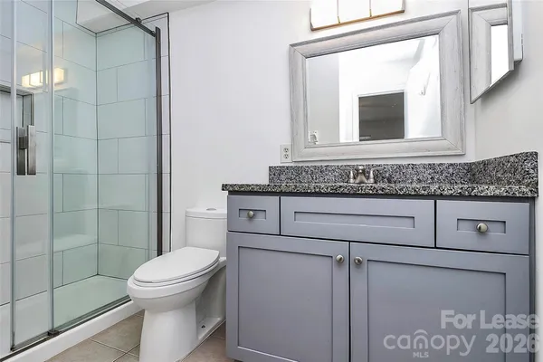 $1,695 | 430 Queens Road, Unit 711, Charlotte, NC 28204